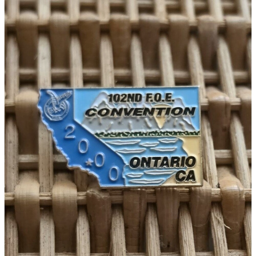 Vintage 2000 FOE Fraternal Order of Eagles 102nd Convention Ontario Ca Lapel Pin